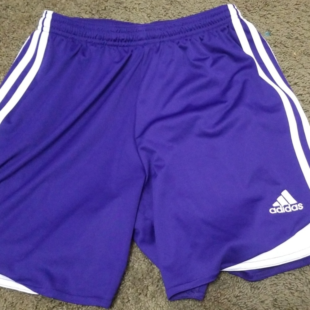 Basketball shorts
